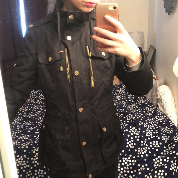 Michael Kors jacket ✨ - Picture 3 of 7